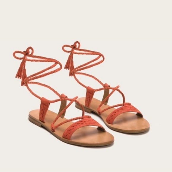 Frye Shoes - Frye Ruth whipstitch ankle coral sandals